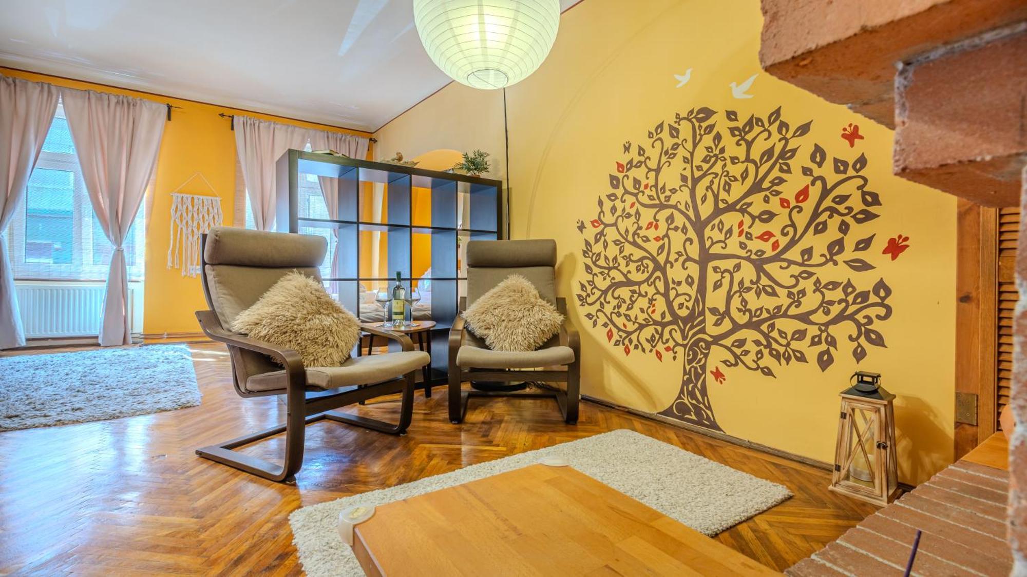 Appartamento Tree House-Old Town Braşov Esterno foto