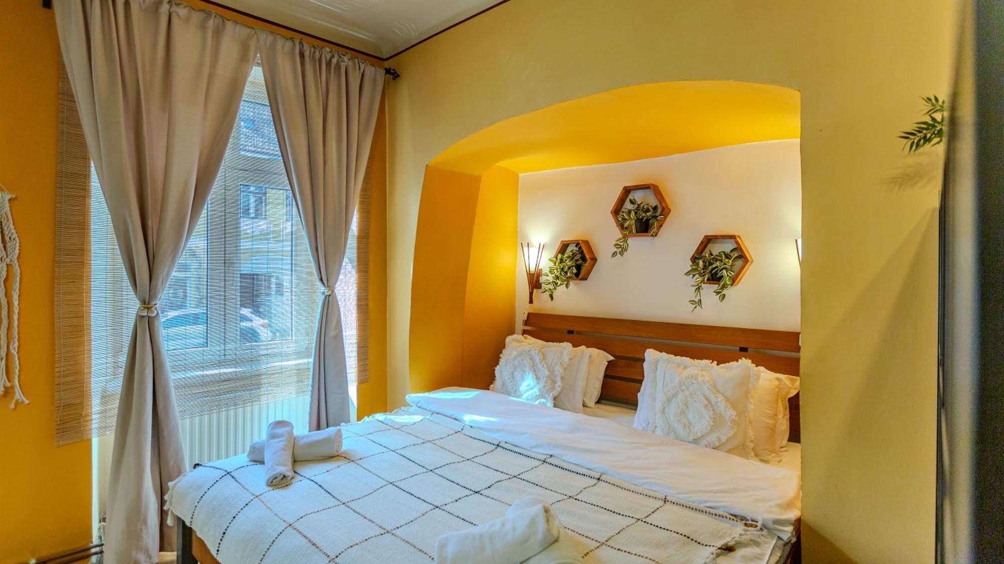 Appartamento Tree House-Old Town Braşov Esterno foto